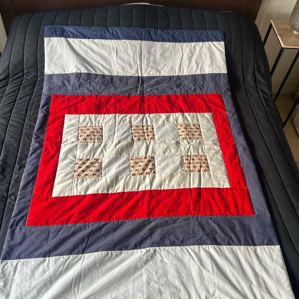 Handmade Red, White & Blue Patriotic Flag Quilt #101025